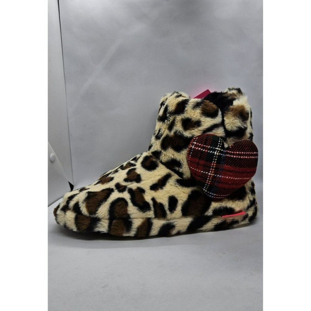 Betsey Johnson Faux Fur Leopard Heart Slipper Boots Medium 7-8 NEW With Tag